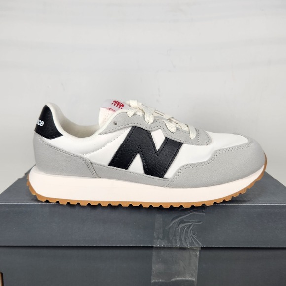 New Balance Other - New Balance 237 Sneakers Kids Size 4.5 White Black Heritage Running Shoes